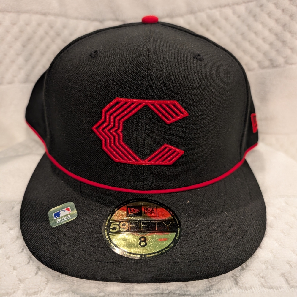 NWT New Era 59FIFTY Cincinnati Reds City Connect Hat. Size 8